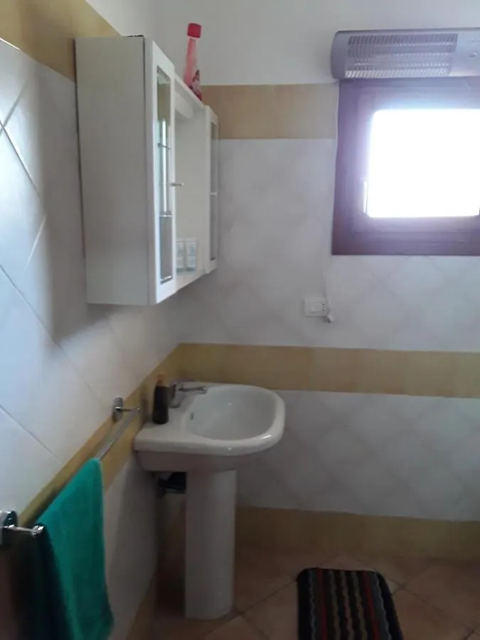 Appartamento da Giulia le mimose Olbia 0*,