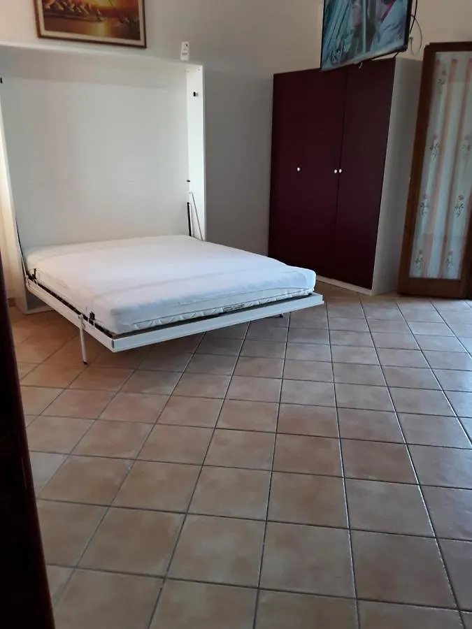 Appartamento da Giulia le mimose Olbia 0*,
