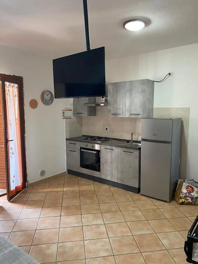 Appartamento da Giulia le mimose Olbia 0*,  Italia