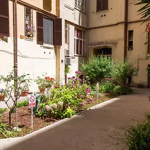 https://rome-nico-apartment.it-romehotels.com