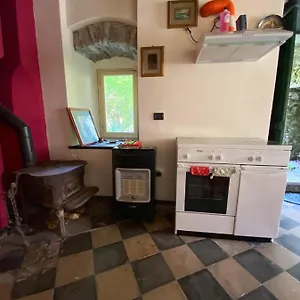 https://villa-molinazzo.hotelitalianriviera.com